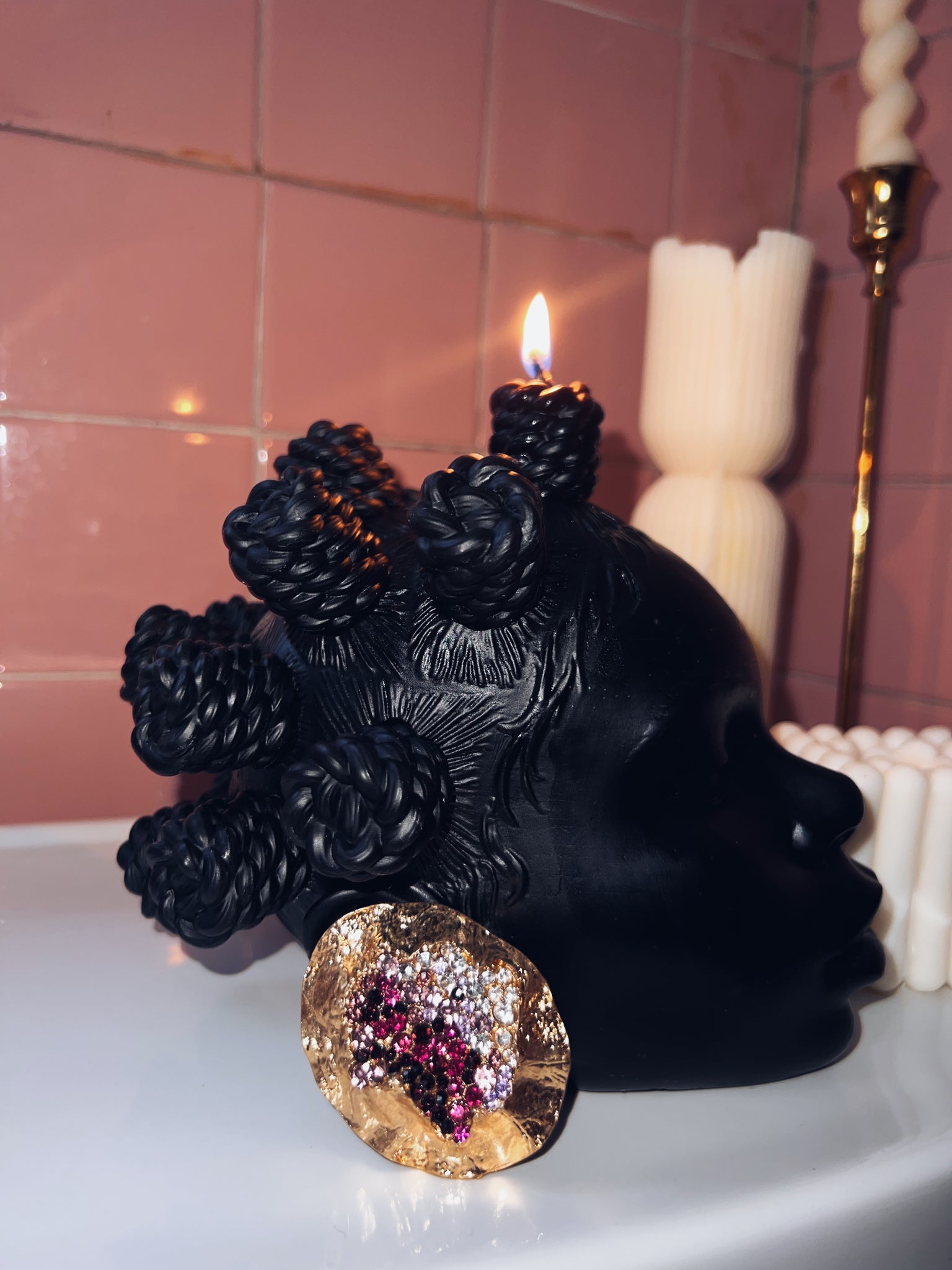 Crown Glory Bantu Knot Candle in Caviar (removable knots) - Secret Scents of Ella